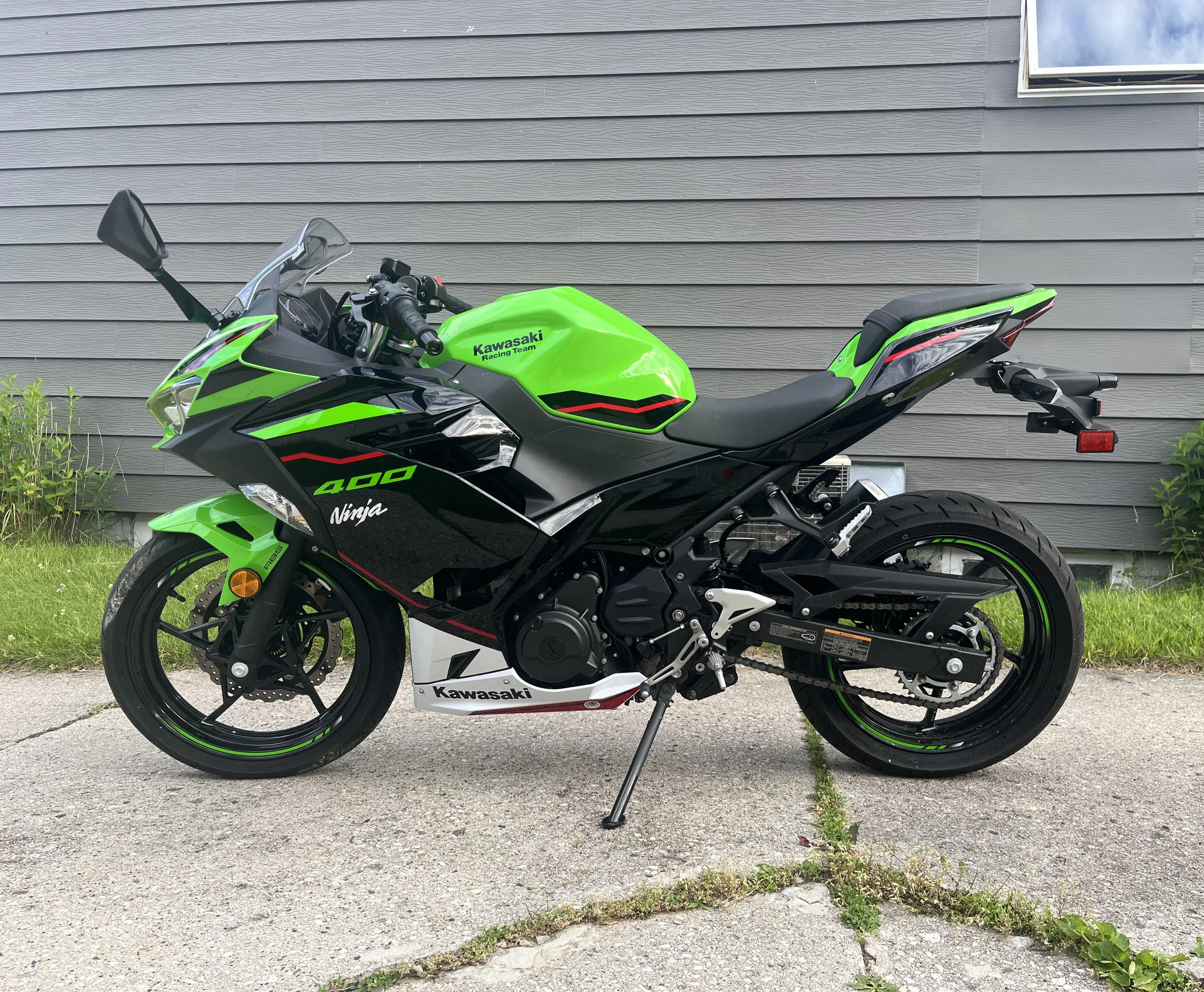 Kawasaki Ninja 400
